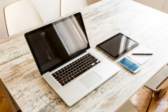 Connexion et déconnexion numérique au travail